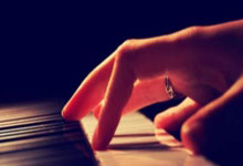 乒乓球——WTT重庆冠军赛：王曼昱晋级八强.